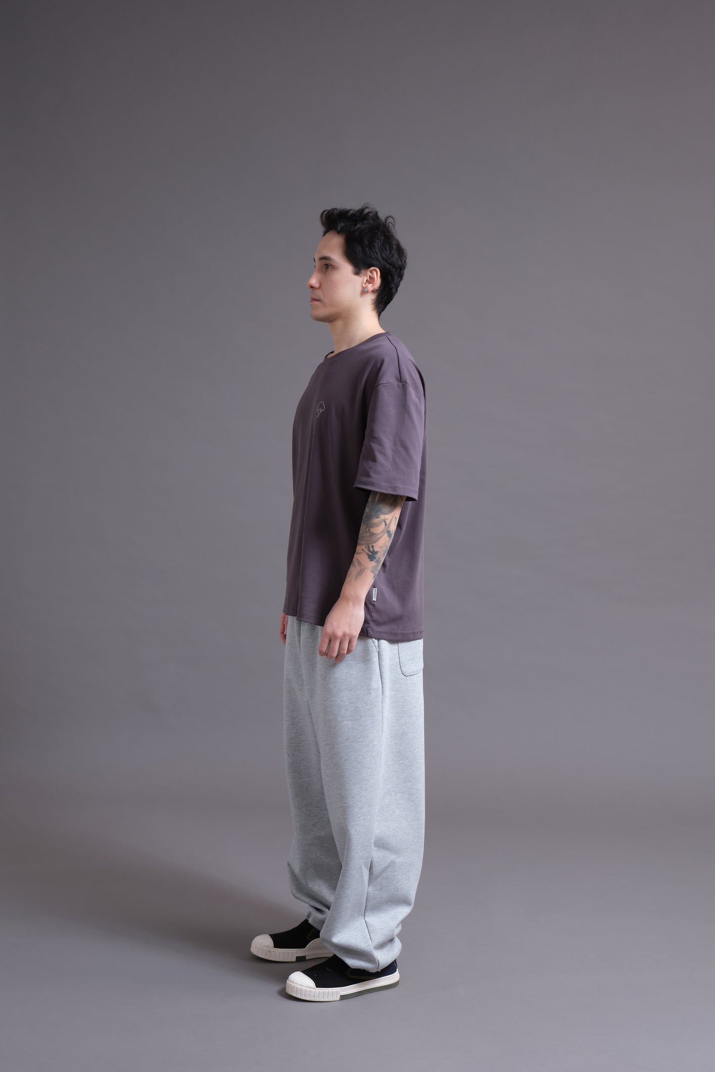 Stormchaser Tee - Carbon